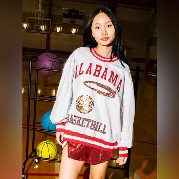 New! QUEEN OF SPARKLES Licensed Alabama Basketball Sweatshirt - Picture 3 of 10